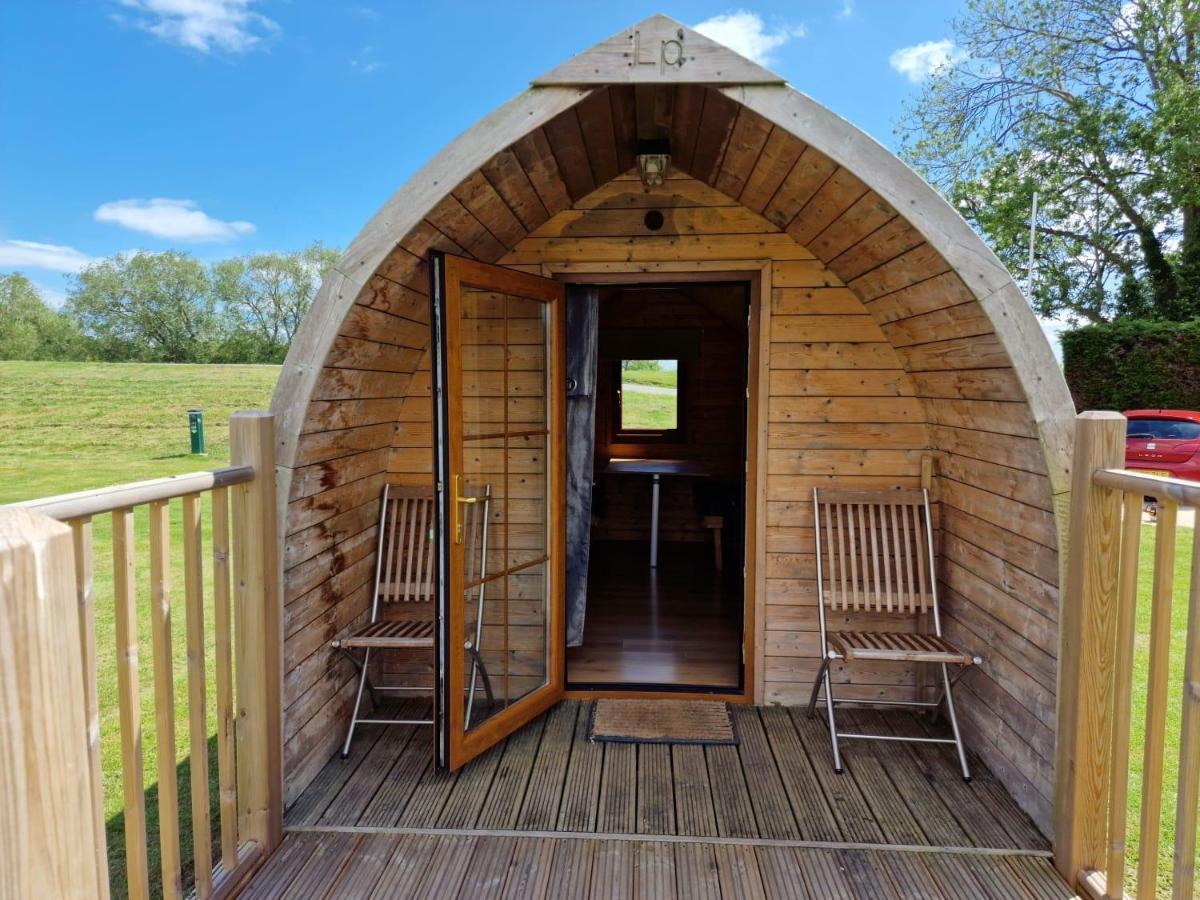 Rustic Pods Riverview Holiday Park Lincoln Room photo